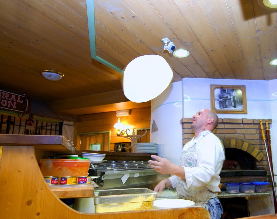 La Locanda Livigno Exteriör bild